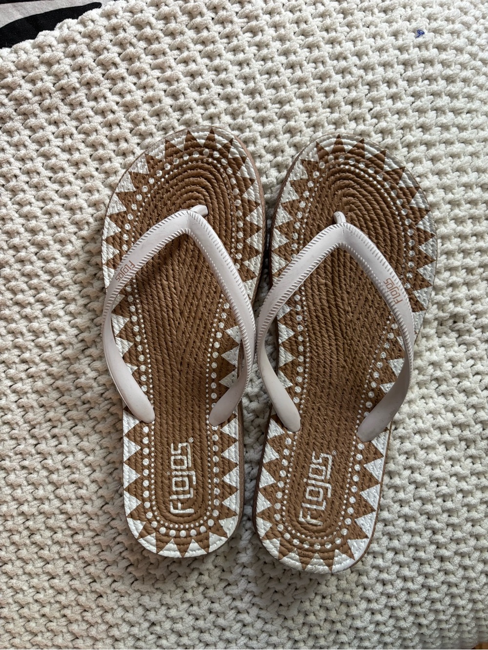 Flojos White and Tan Flip-Flops